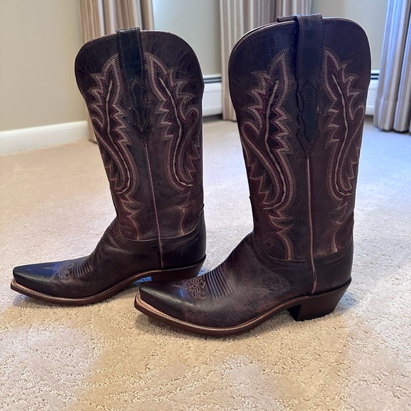 Lucchese Women’s Brown Cowboy Boot - Picture 8 of 14